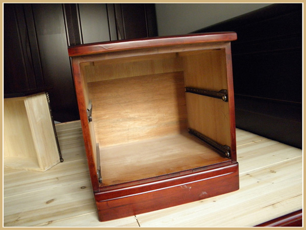 如何除甲醛之——實木床頭柜除甲醛