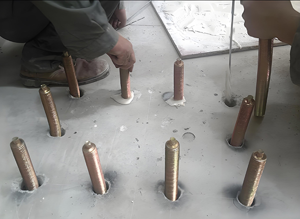 加固公司對化學(xué)錨栓安裝加固的施工方法